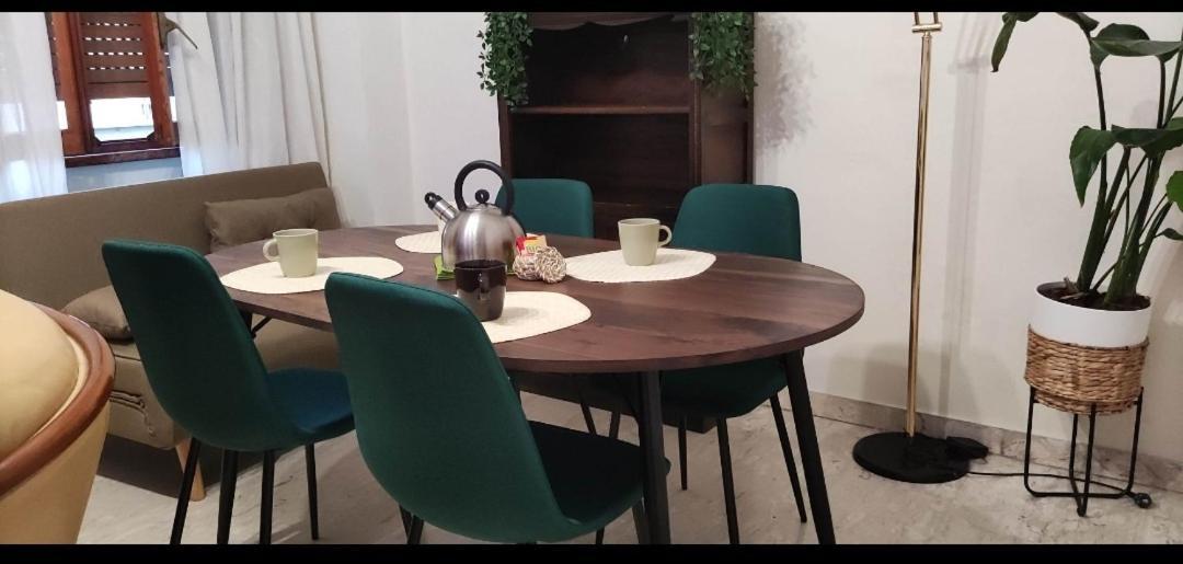 The Italian House In A Pochi Passi Dalla Metro A Apartamento